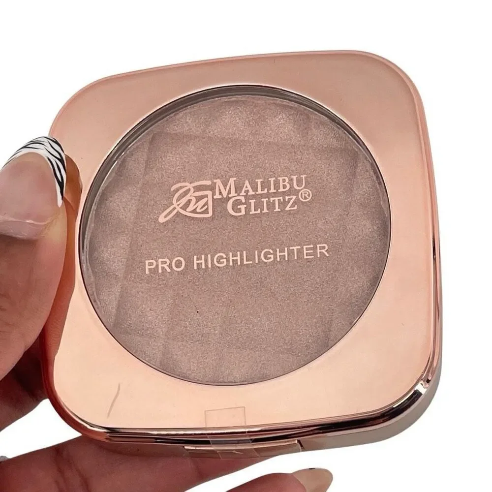 Malibu Glitz Women’s Radiance MG-563-1 Pro Highlighter